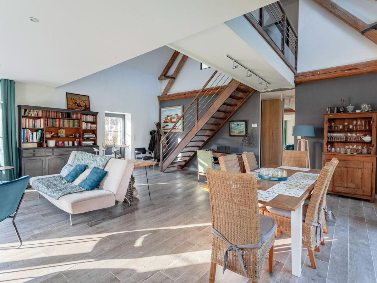 Vintage Holiday Home In Escalles With Garden 外观 照片